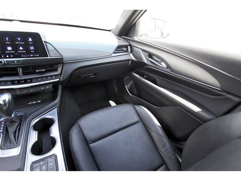 Certified 2026 Cadillac CT4 Premium Luxury RWD image 10