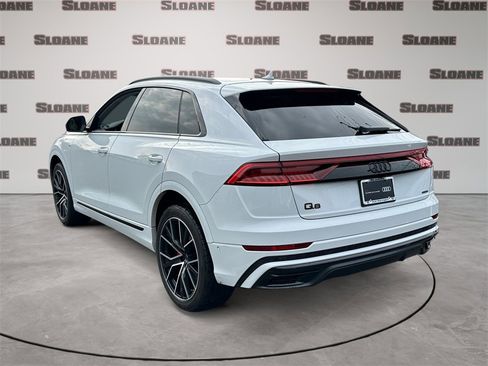 Used 2023 Audi Q8 Premium Plus w/ Premium Plus Package image 3