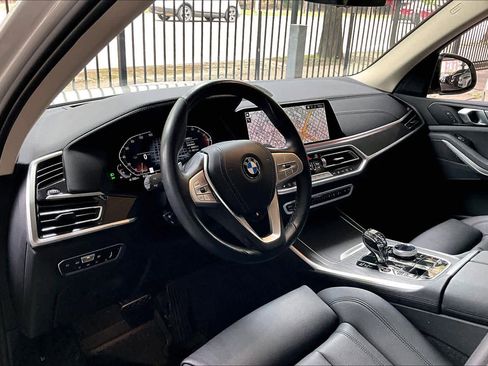Used 2022 BMW X7 xDrive40i w/ Premium Package AWD/4WD image 17