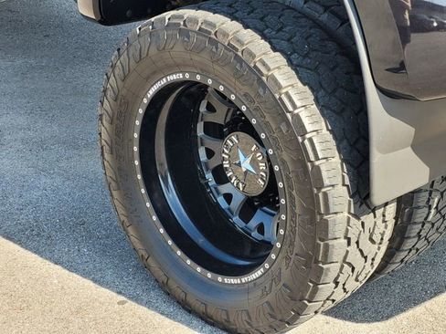 Used 2020 Ford F450 Limited w/ FX4 Off-Road Package AWD/4WD image 8