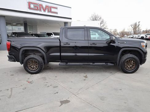 Used 2020 GMC Sierra 1500 AT4 w/ Off-Road Performance Package image 7