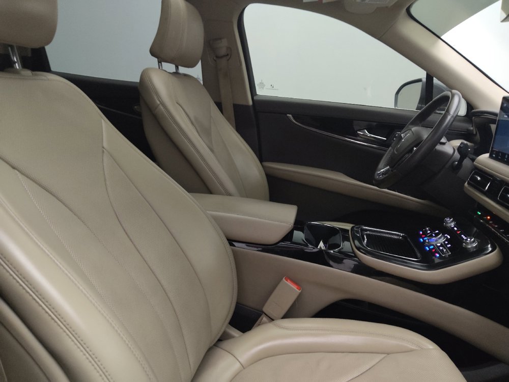 Used 2022 Lincoln Nautilus Reserve FWD image 21