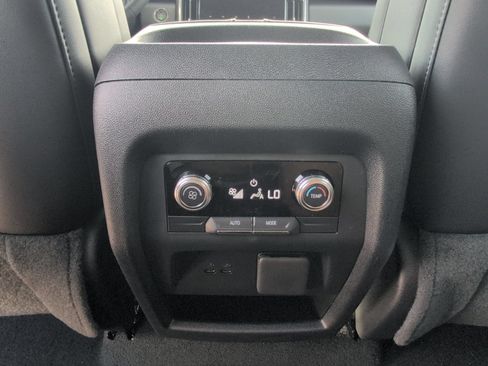 New 2026 GMC Acadia Elevation w/ Elevation Premium Package FWD image 24