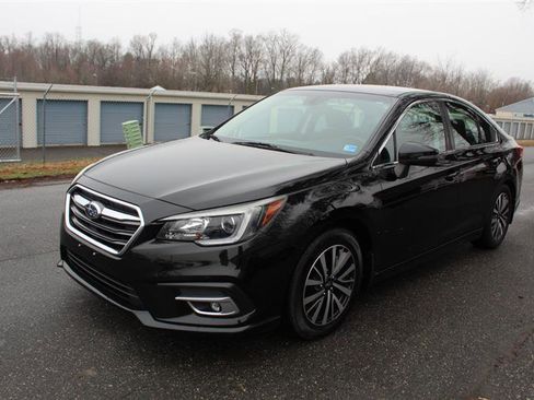 Used 2019 Subaru Legacy 2.5i Premium w/ Popular Package #2A image 3