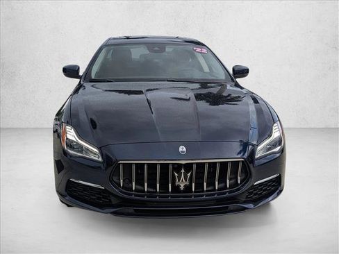 Used 2022 Maserati Quattroporte GT image 2