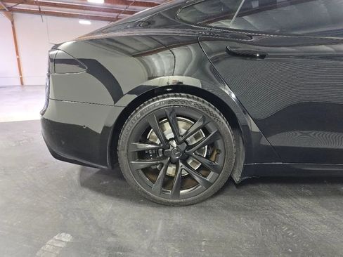 Used 2022 Tesla Model S Plaid image 21