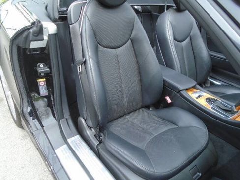 Used 2007 Mercedes-Benz SL 550 image 11