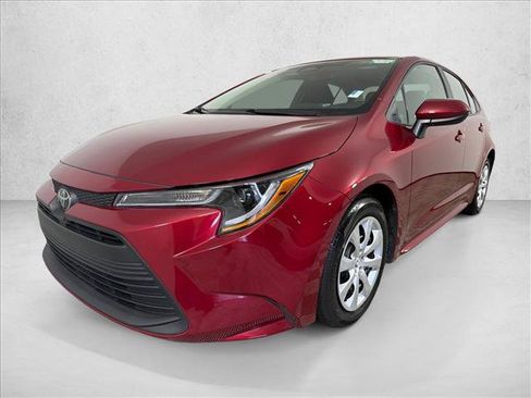 Used 2025 Toyota Corolla LE w/ Convenience Package FWD image 7