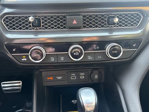 Used 2024 Acura Integra A-Spec image 16