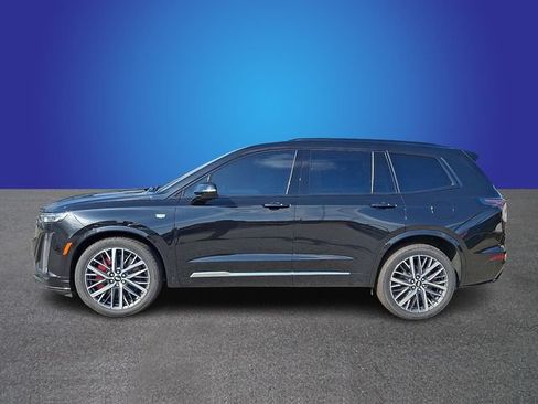 Certified 2025 Cadillac XT6 Sport w/ LPO, Floor Liner Package AWD/4WD image 5