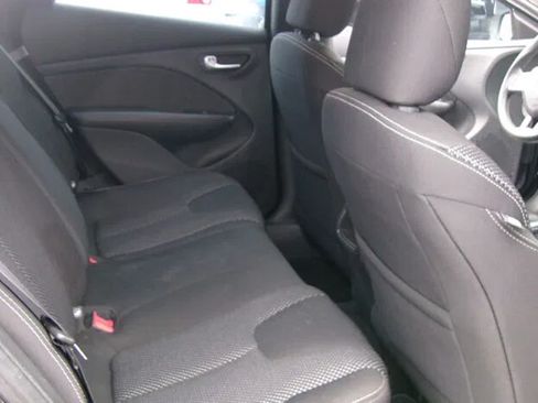 Used 2016 Dodge Dart SXT FWD image 11