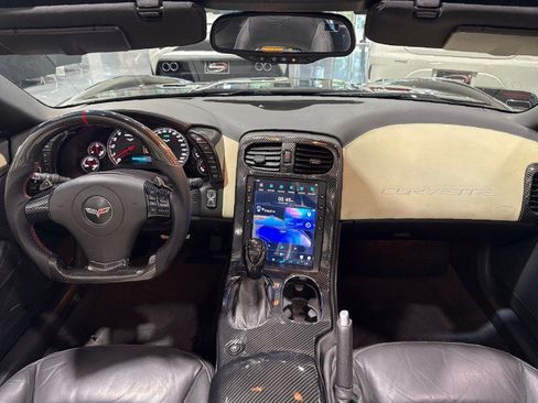 Used 2008 Chevrolet Corvette Convertible w/ Preferred Equipment Group RWD image 8