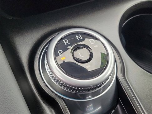 Used 2025 Ford Explorer Active image 16