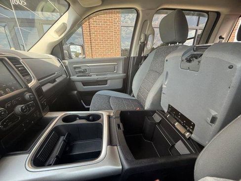 Used 2017 RAM 1500 Big Horn AWD/4WD image 27