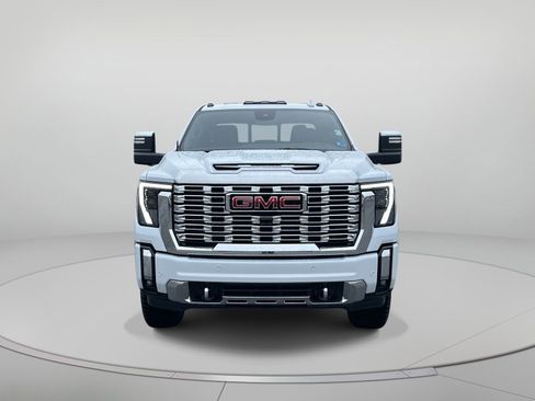 New 2026 GMC Sierra 2500 Denali w/ Denali Reserve Package image 11