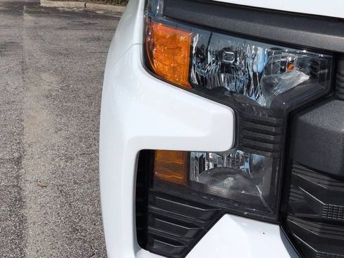 Used 2025 Chevrolet Silverado 1500 Custom Trail Boss AWD/4WD image 9