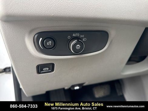 Used 2019 GMC Terrain SLE image 14