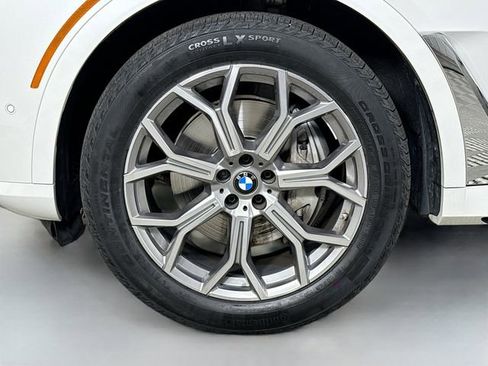 Used 2023 BMW X7 xDrive40i w/ Executive Package image 33