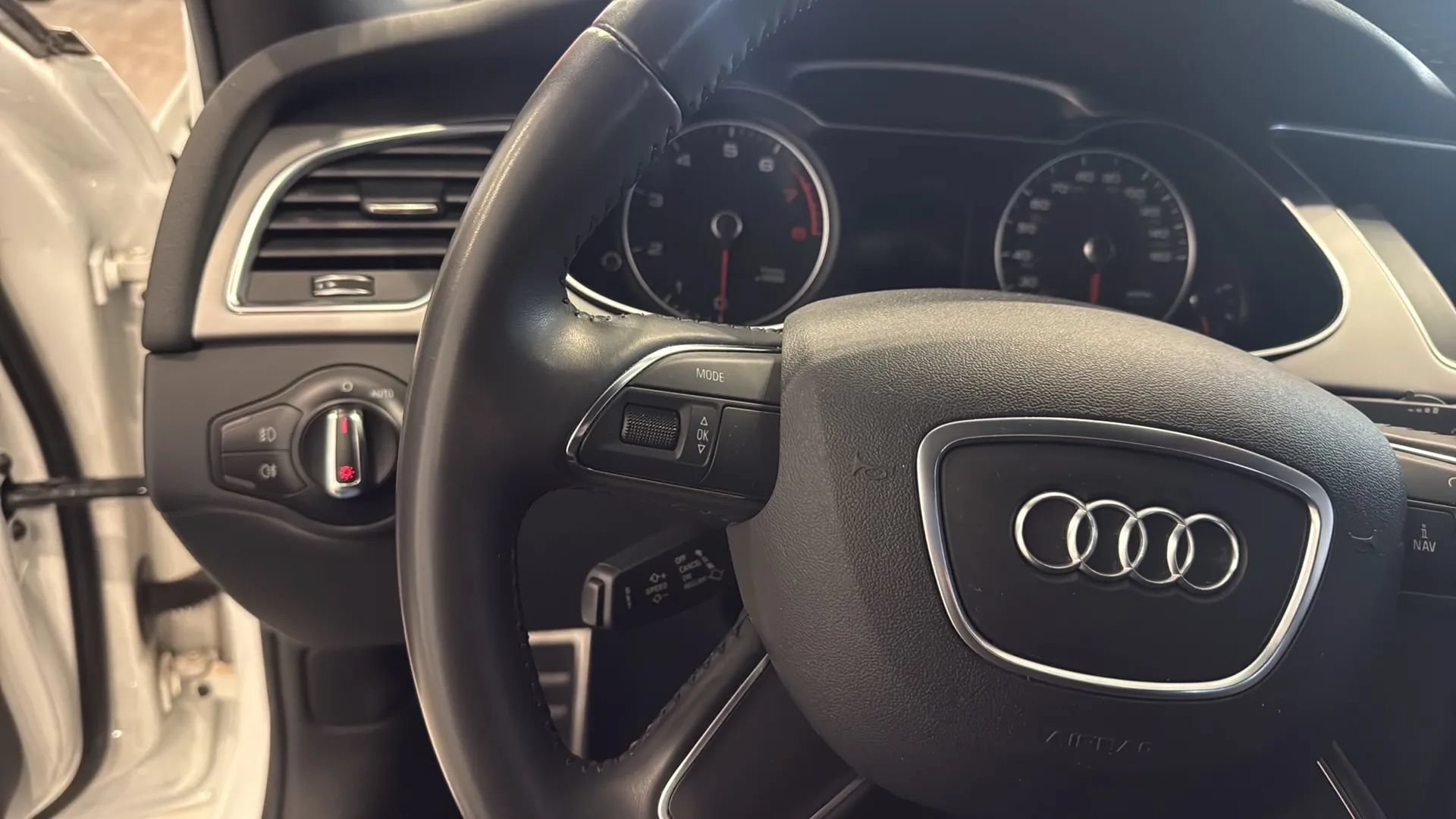 Used 2013 Audi A4 2.0T Premium FWD image 19