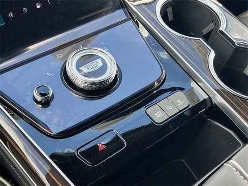 New 2026 Cadillac Escalade ESV Luxury w/ LPO, Floor Liner Package image 22