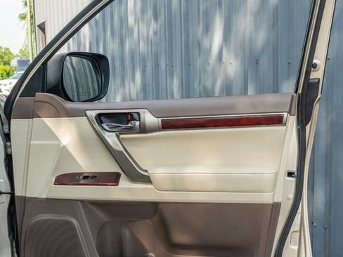 Used 2011 Lexus GX 460 Premium AWD/4WD image 43
