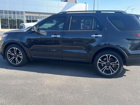 Used 2014 Ford Explorer Sport w/ Equipment Group 401A AWD/4WD image 10