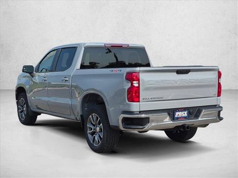 Used 2024 Chevrolet Silverado 1500 LT AWD/4WD image 8
