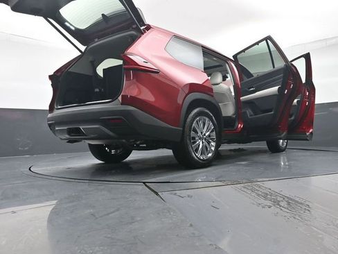 Certified 2025 Toyota Grand Highlander AWD image 63