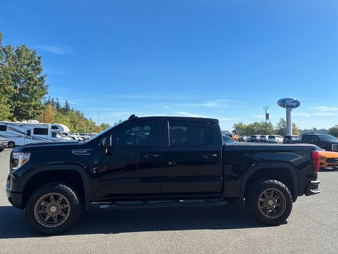 Used 2021 GMC Sierra 1500 AT4 w/ Technology Package AWD/4WD image 3