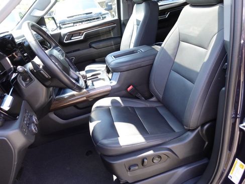 Used 2022 Chevrolet Silverado 1500 LT Trail Boss w/ LT Trail Boss Premium Package AWD/4WD image 24