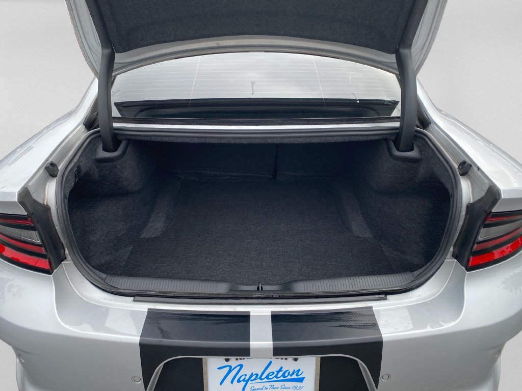 Used 2022 Dodge Charger Scat Pack RWD image 27