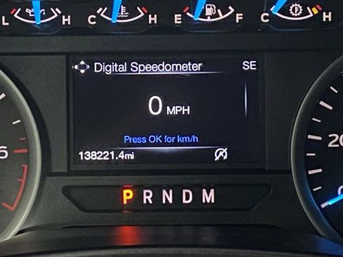 Used 2017 Ford F150 XLT w/ Trailer Tow Package image 6