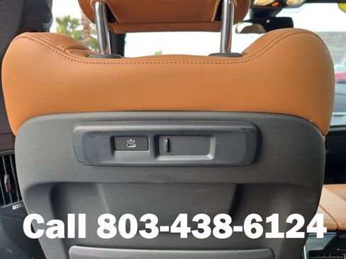 Used 2023 BMW X5 xDrive40i w/ Premium Package image 15