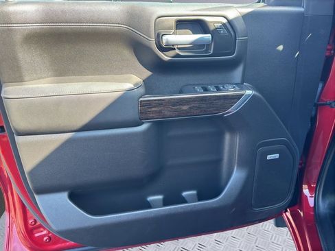 Used 2021 GMC Sierra 1500 Elevation w/ Preferred Package image 13