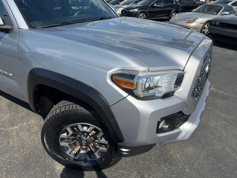 Used 2019 Toyota Tacoma TRD Off-Road image 47