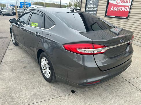 Used 2017 Ford Fusion S FWD image 7