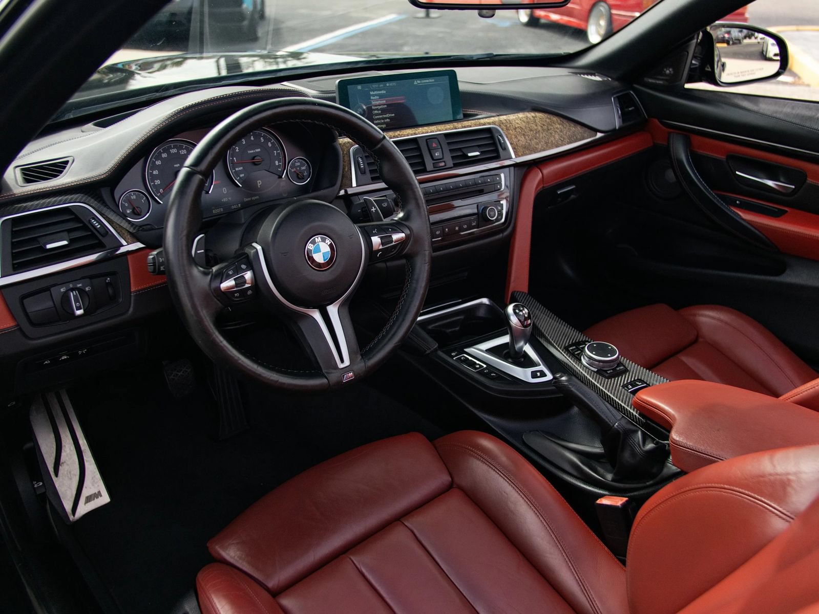 Used 2016 BMW M4 Convertible RWD image 23
