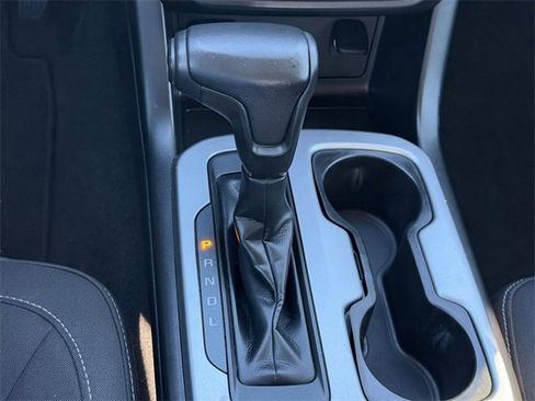 Used 2020 Chevrolet Colorado LT w/ Colorado RST Special Edition image 16