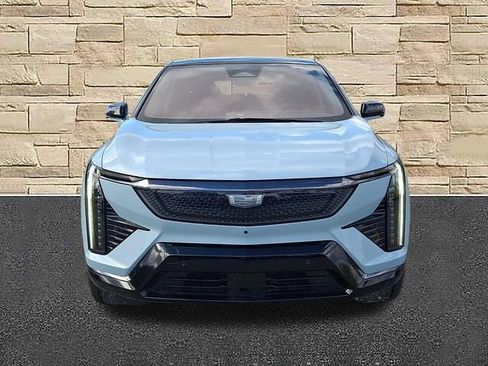 Used 2025 Cadillac Optiq Sport 2 AWD/4WD image 20