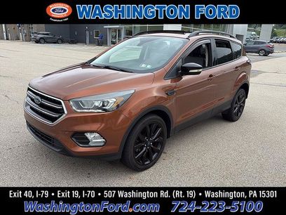 Used 2017 Ford Escape Titanium w/ Canadian Touring Package