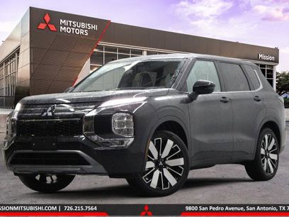 New 2025 Mitsubishi Outlander SE