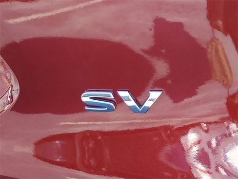 Used 2018 Nissan Rogue SV image 7