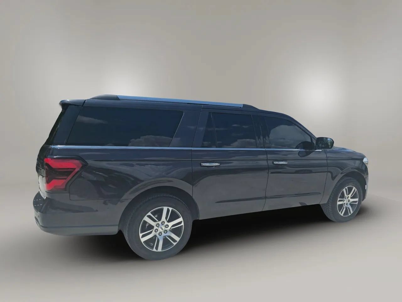 Used 2022 Ford Expedition Max Limited RWD image 8