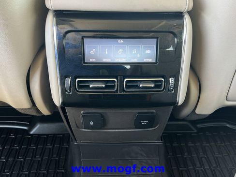 Used 2022 Lincoln Aviator Reserve w/ Equipment Group 201A AWD/4WD image 24