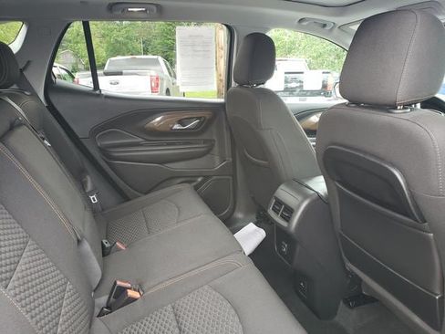 Used 2019 GMC Terrain SLE w/ Driver Convenience Package AWD/4WD image 17