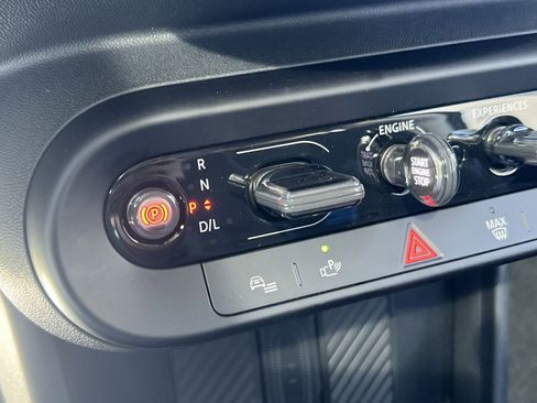New 2025 MINI Cooper S FWD image 20