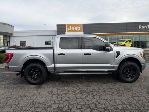 Used 2022 Ford F150 XLT w/ Equipment Group 302A High image 14