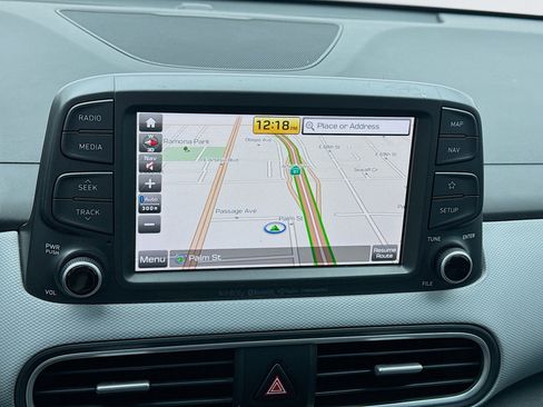 Used 2020 Hyundai Kona Ultimate image 9