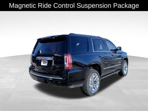 Certified 2019 GMC Yukon Denali image 6