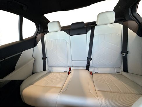 New 2026 BMW 530i image 20